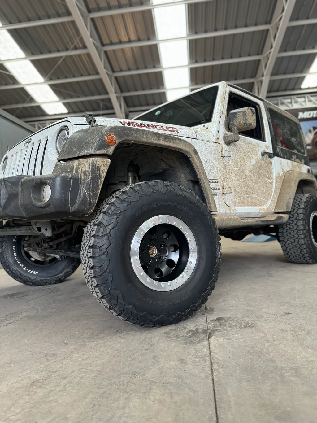 Llanta RMC 803 Beadlock 6x139,7